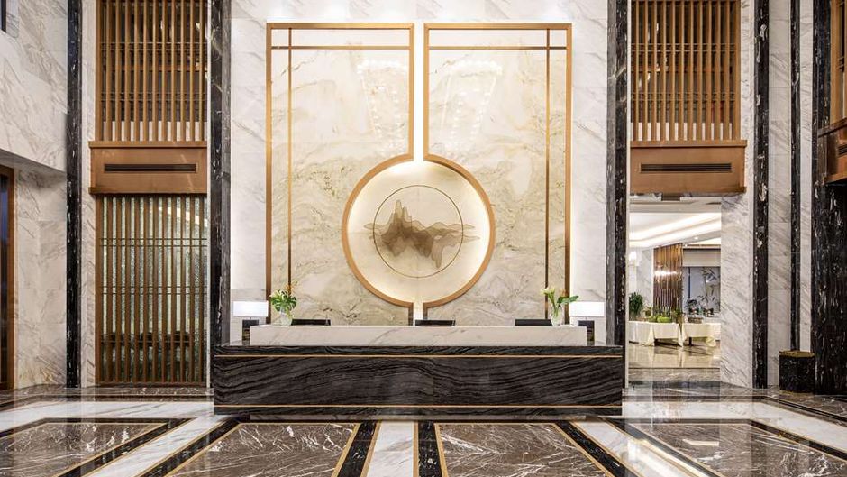 Ramada by Wyndham Wuhan Qingshan Lobby
