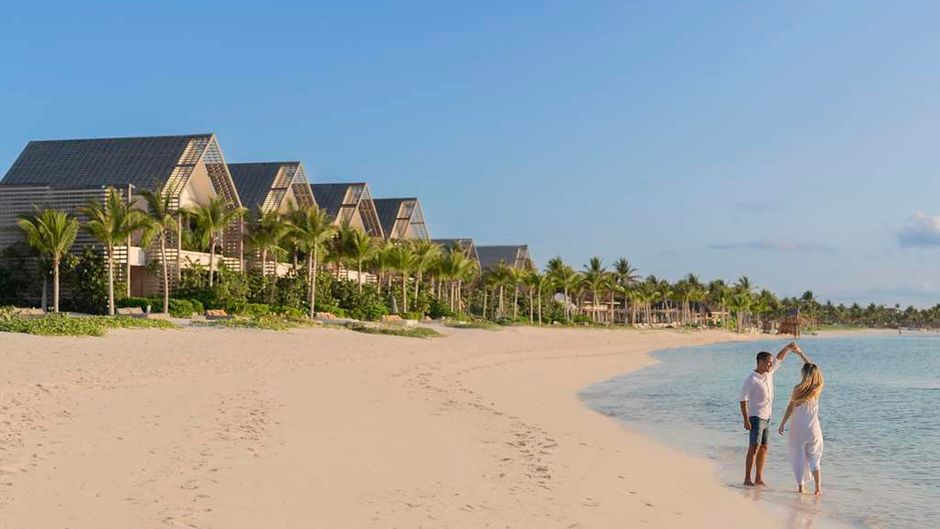 Banyan Tree Mayakoba Beach