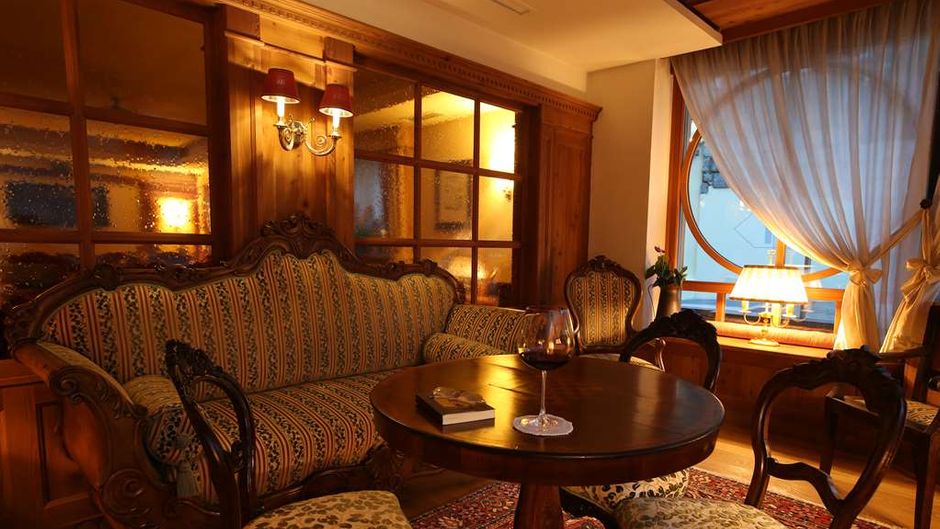 Alpen Suite Hotel Restaurant