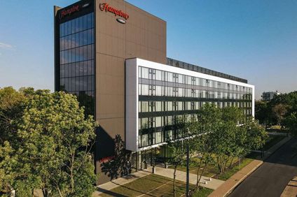 Hampton by Hilton Warsaw Reduta