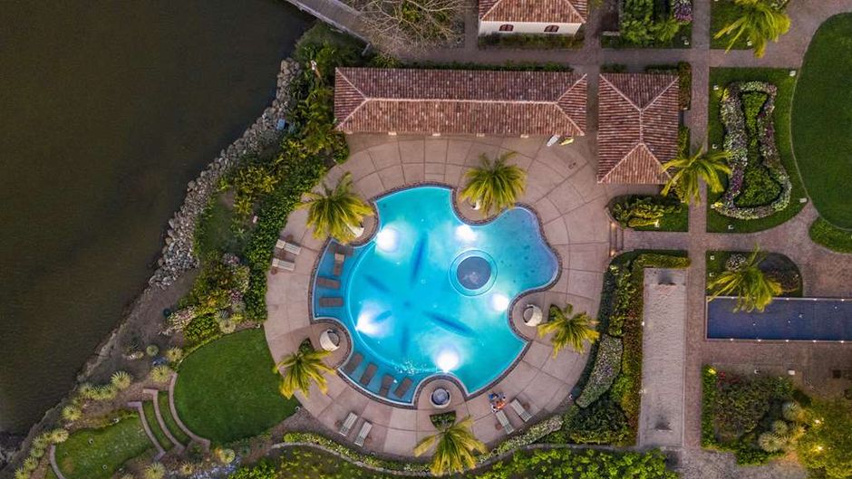 Rancho Santana Pool