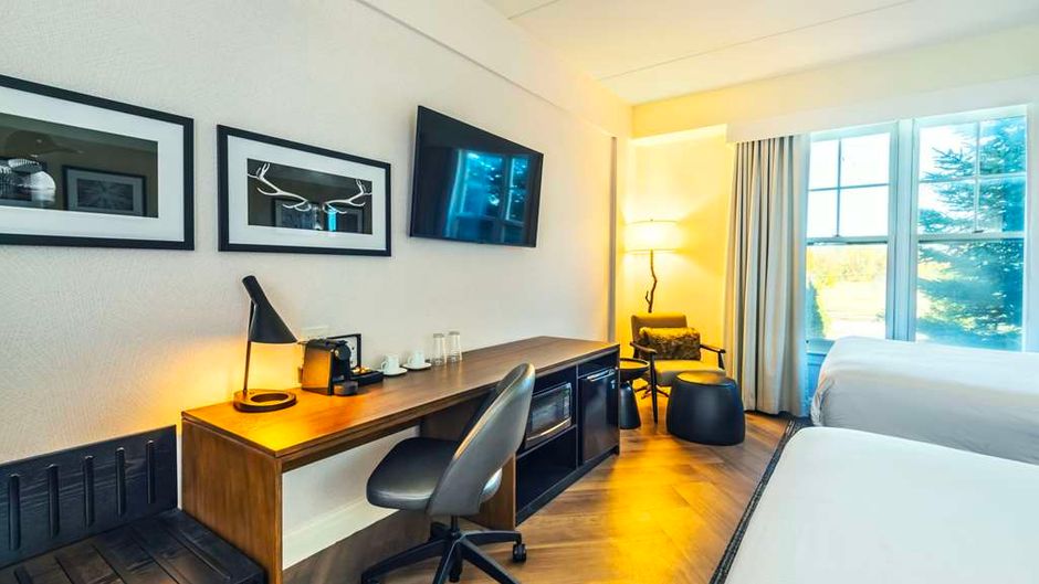 Calabogie Peaks Resort, Ascend Hotel Room