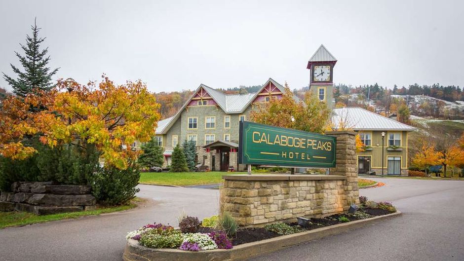Calabogie Peaks Resort, Ascend Hotel Exterior