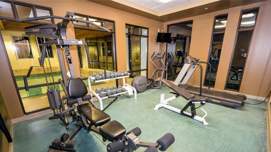 Calabogie Peaks Resort, Ascend Hotel Health