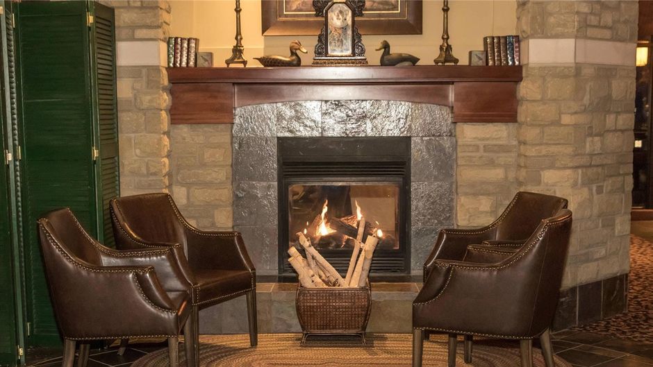 Calabogie Peaks Resort, Ascend Hotel Lobby