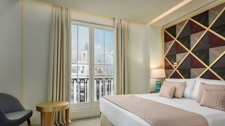 Room Mate Macarena Gran Via Room