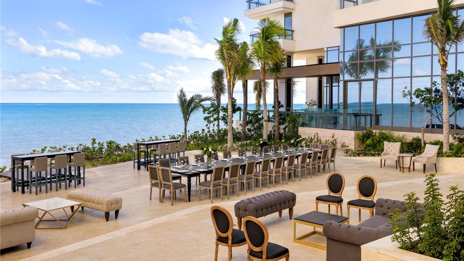 Hilton Cancun, an All-Inclusive Resort Exterior