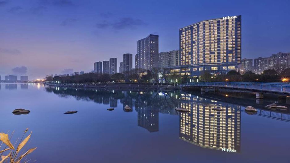 Hilton Suzhou Yinshan Lake Exterior