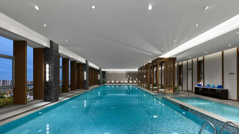 Hilton Suzhou Yinshan Lake Pool