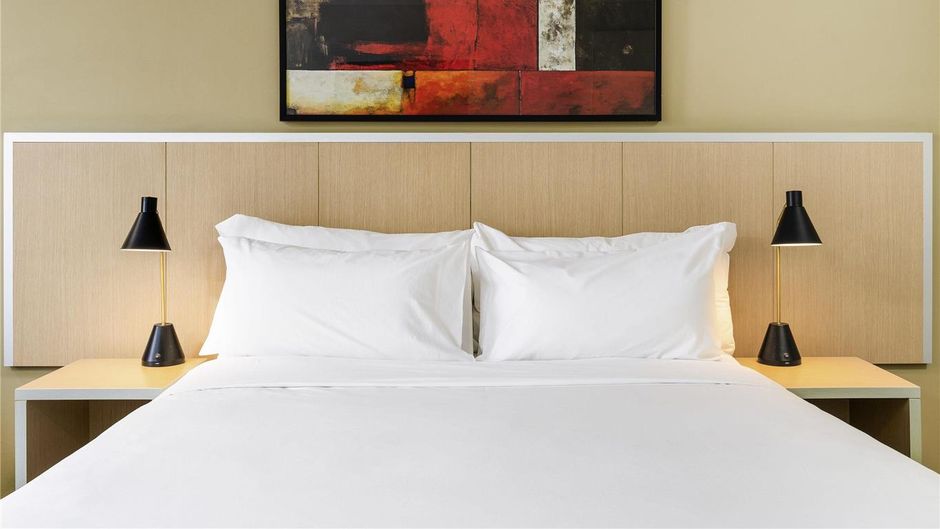 Mercure Rockhampton Room