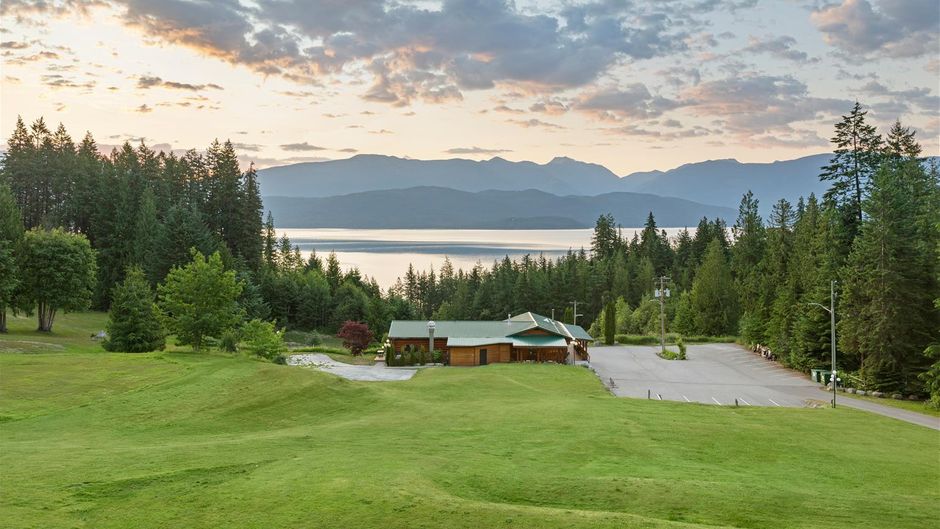Kootenay Lakeview Resort, BW Signature Exterior