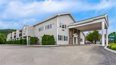 Quality Inn and Suites Gorham Riverside