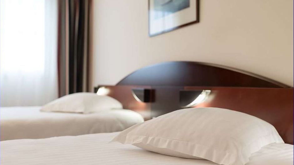 Hotel L'Amiraute Brest Room
