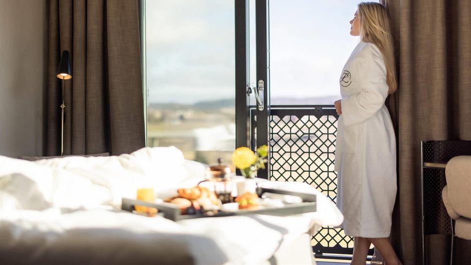 Lily Country Club, Ascend Collection Room