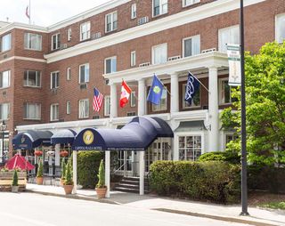 Capitol Plaza Hotel, Tapestry by Hilton