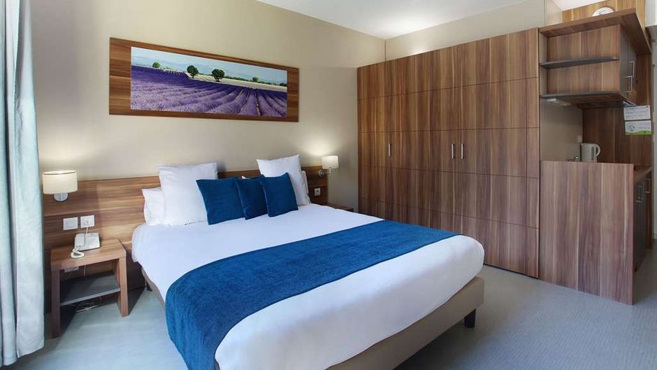 Suite Home Room