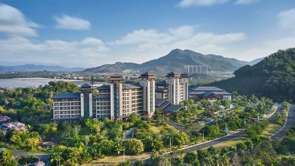 DoubleTree by Hilton Lingshui Hot Spring Exterior