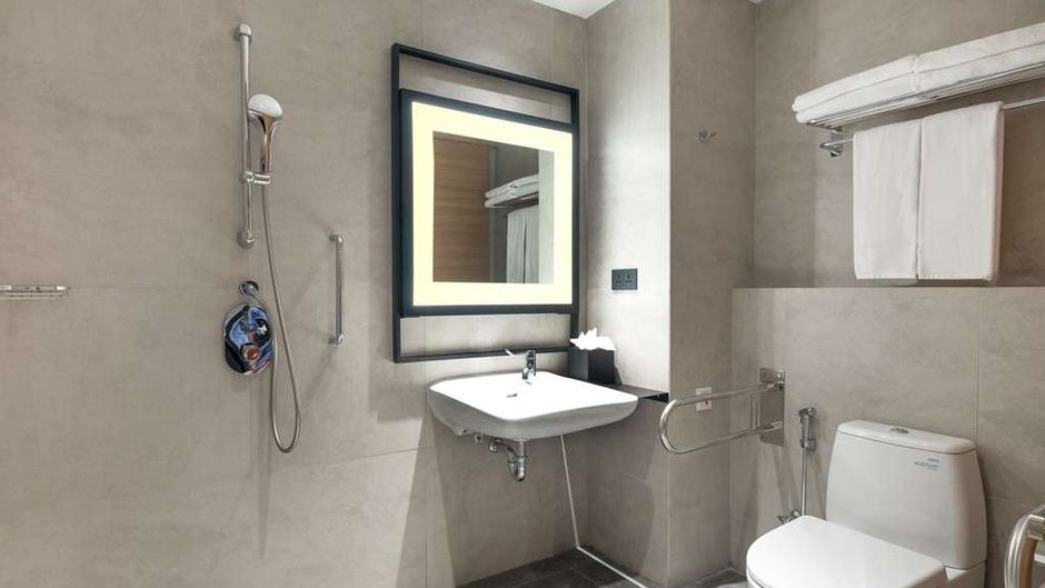 Hilton Garden Inn Jakarta Taman Palem Room