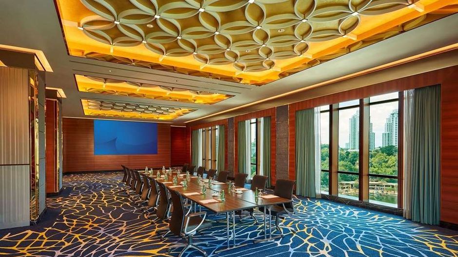 Sunway Pyramid Hotel Meeting