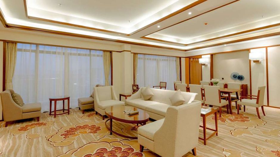 Ramada by Wyndham Kunming YiLiang Suite
