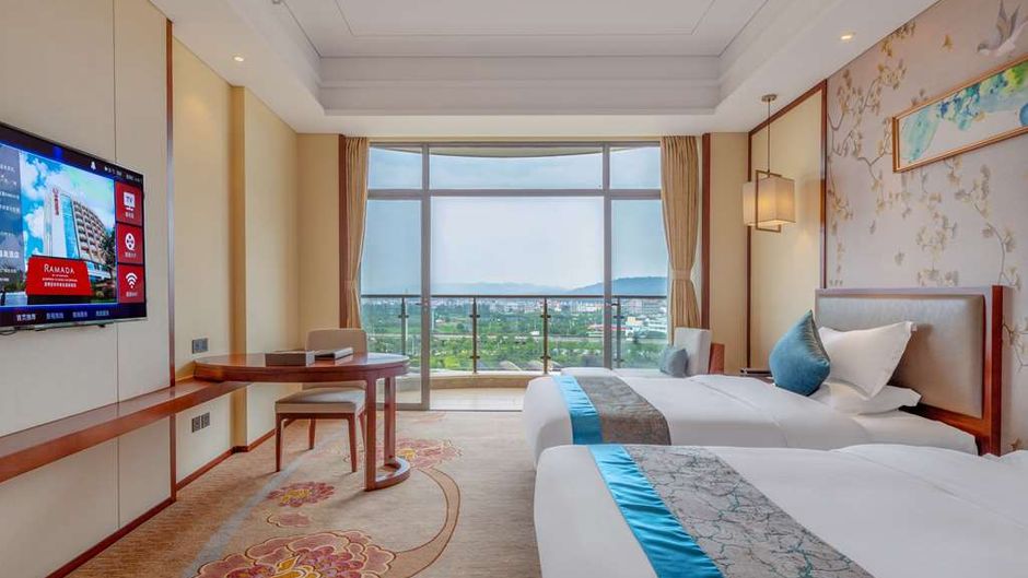 Ramada by Wyndham Kunming YiLiang Room