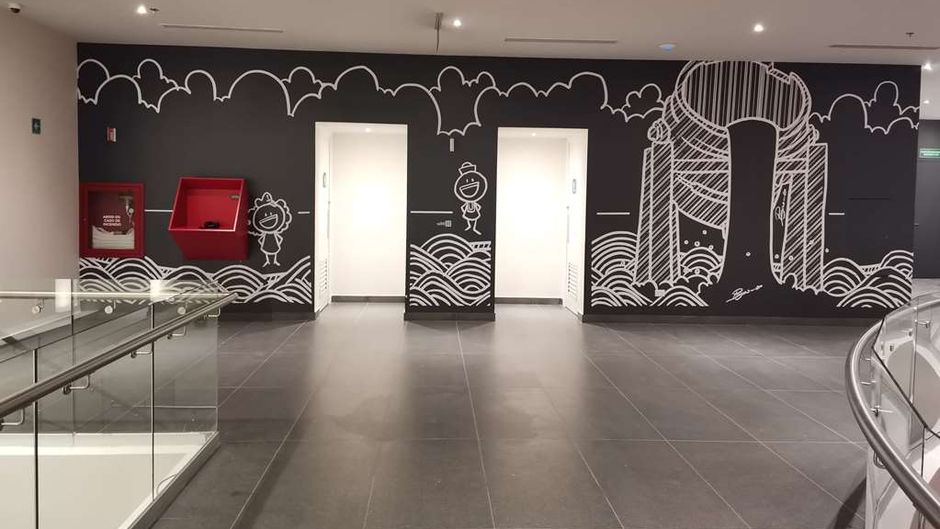 Ramada Encore by Wyndham Monterrey Lobby