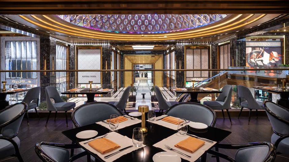 Waldorf Astoria Kuwait Restaurant
