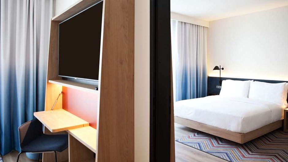Hampton by Hilton Vienna Messe Room