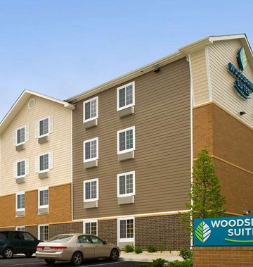 WoodSpring Suites Chicago Romeoville