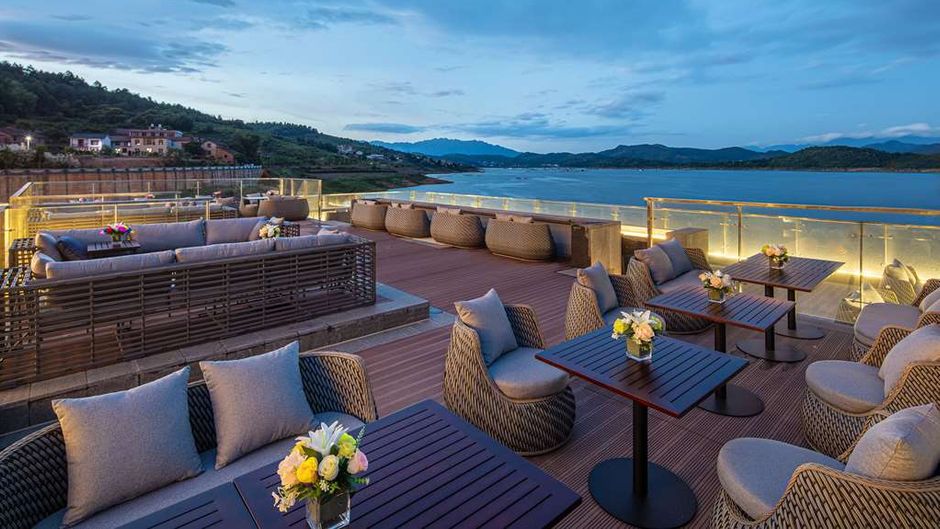 Ramada by Wyndham Dongjiang Lake Restaurant