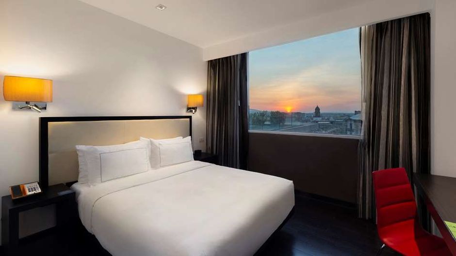 DoubleTree by Hilton Centro Historico Room