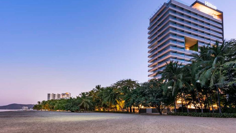 Hilton Santa Marta Exterior
