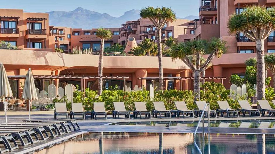 Barcelo Tenerife Pool
