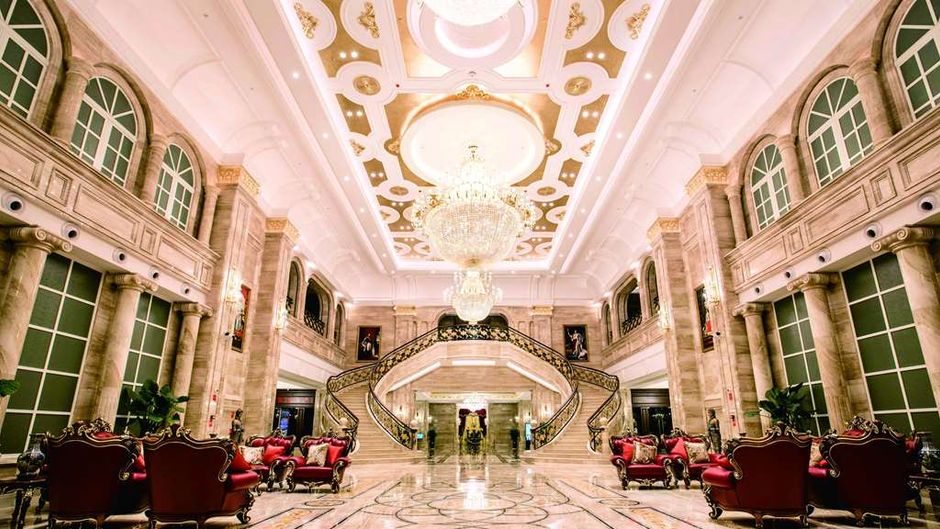Wyndham Grand Kunming East Lobby
