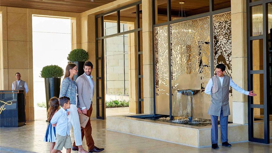Fairmont Amman Exterior