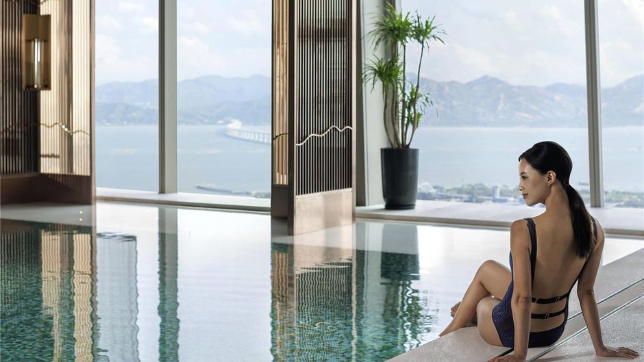Raffles Shenzhen Pool