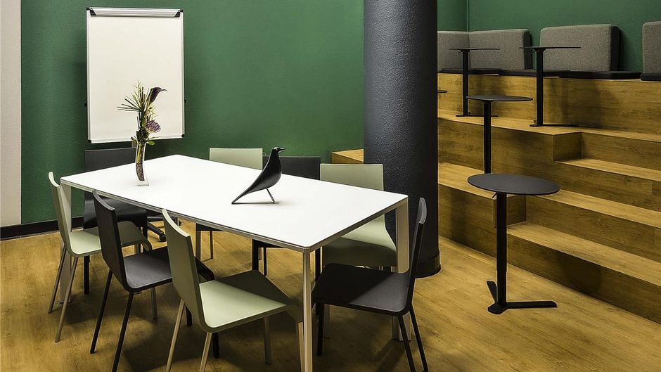 Ibis Annecy Cran Gevrier Meeting
