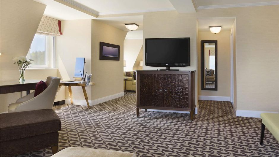 The Fairmont Le Manoir Richelieu Suite