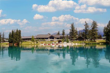 Fairmont Jasper Park Lodge