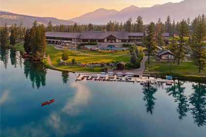 Fairmont Jasper Park Lodge