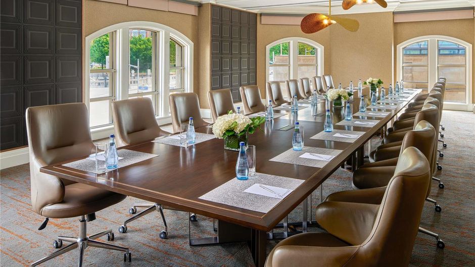 Fairmont Chateau Laurier Meeting