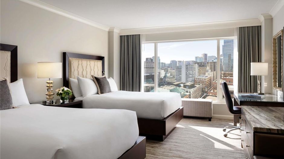 Fairmont Waterfront Room
