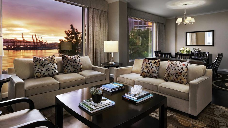 Fairmont Waterfront Suite