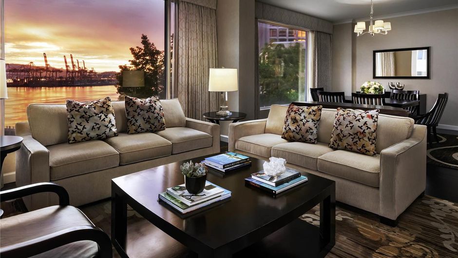 Fairmont Waterfront Suite