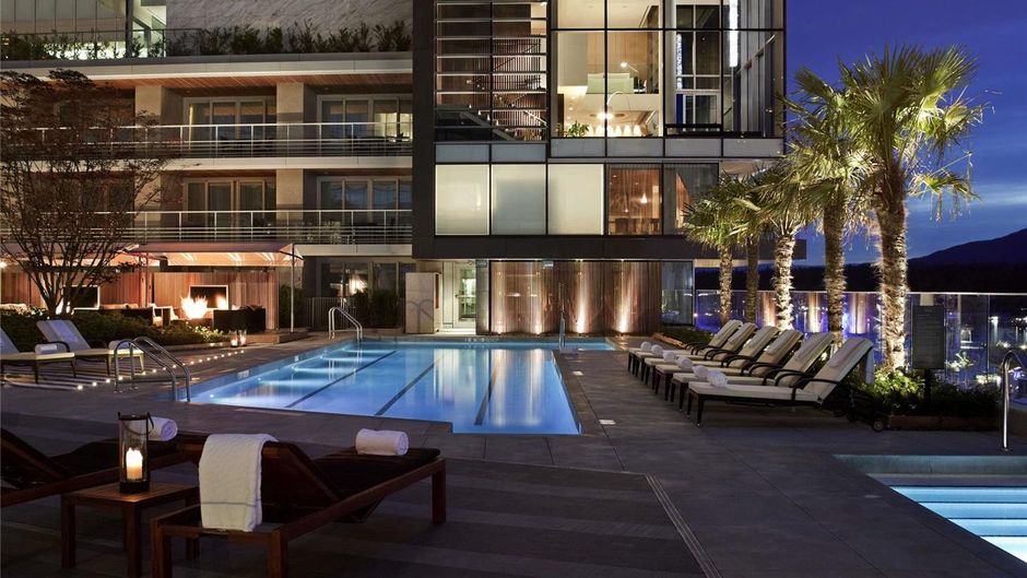 Fairmont Pacific Rim Pool