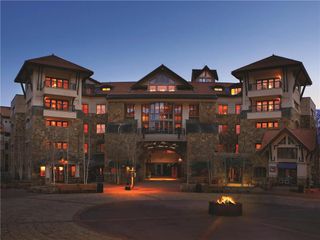 Fairmont Heritage Place Franz Klammer