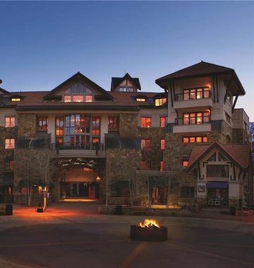 Fairmont Heritage Place Franz Klammer