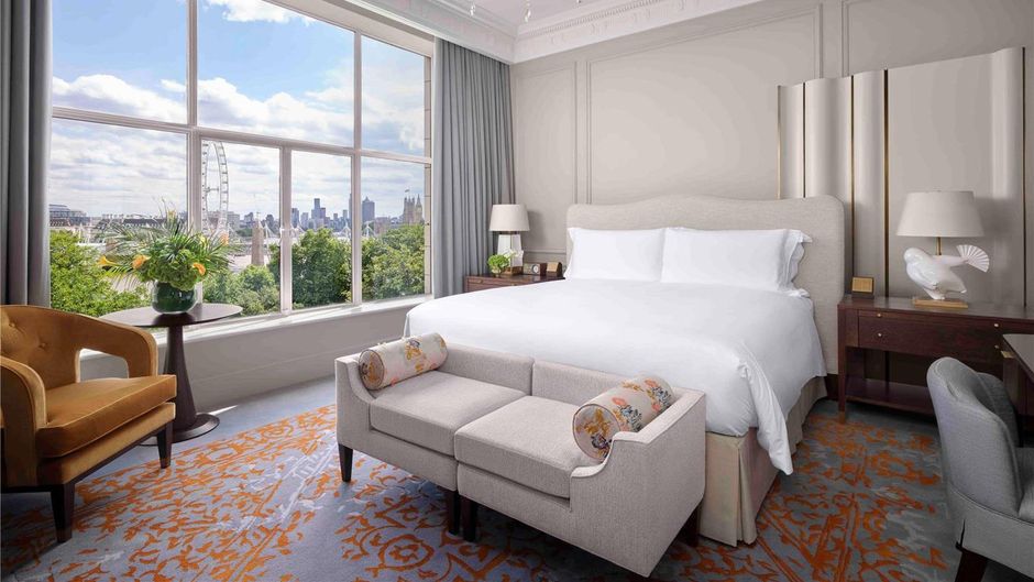 The Savoy, A Fairmont Hotel Room