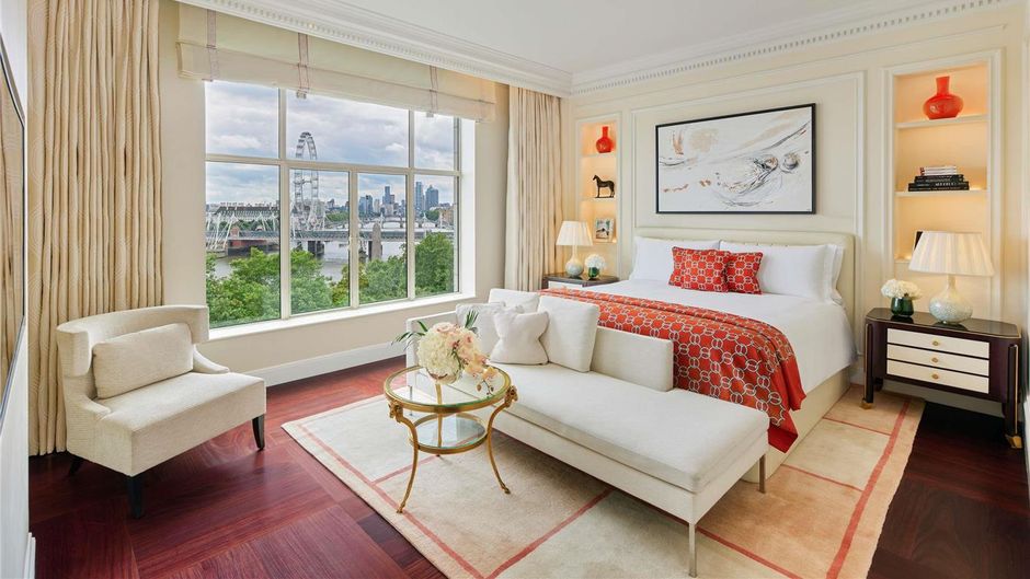 The Savoy, A Fairmont Hotel Room