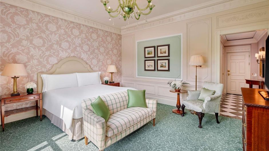 The Savoy, A Fairmont Hotel Room